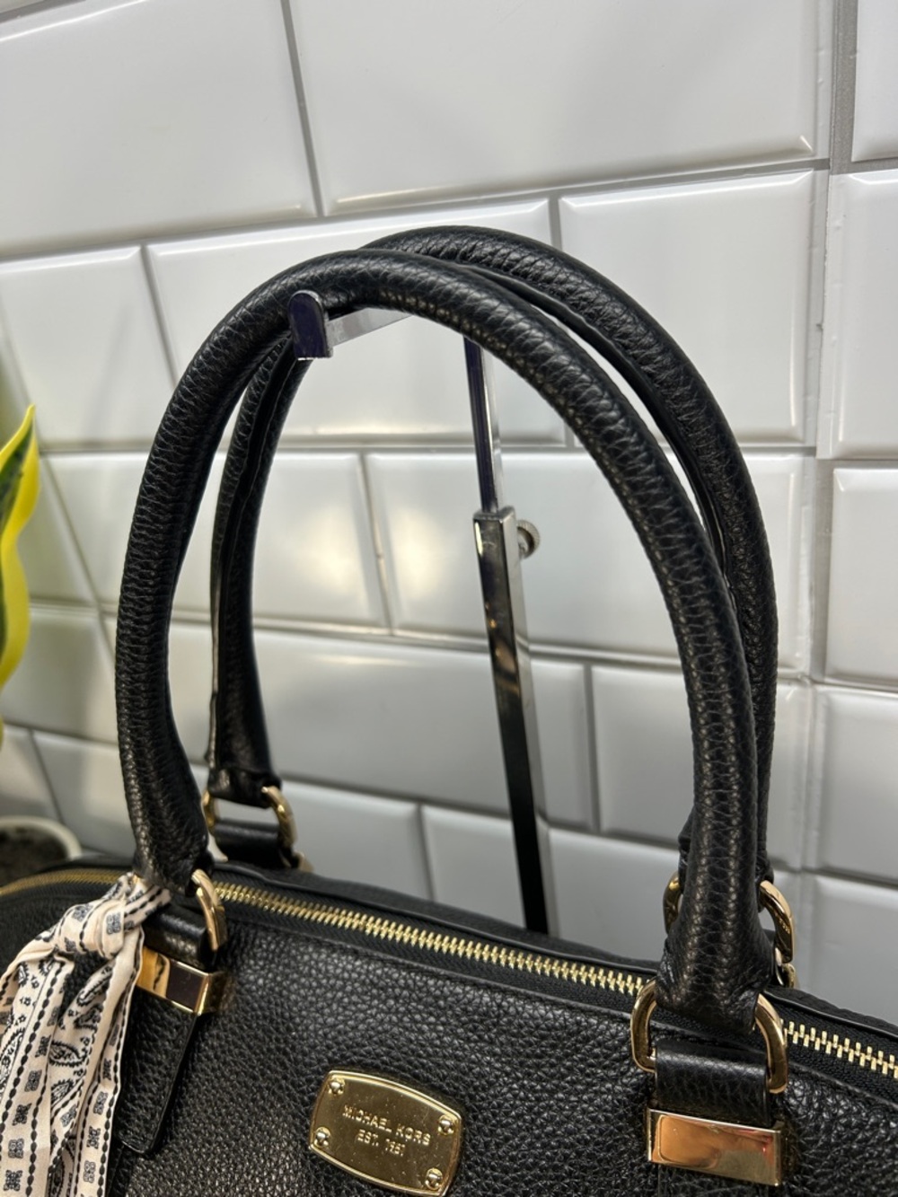 4550 Michael Kors Black Pebbled Leather Satchel - Picture 5 of 13